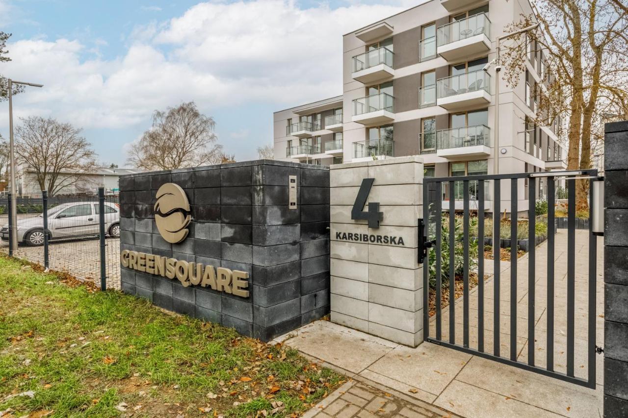 Green Square Apartment With Balcony Swinoujscie By Noclegi Renters Luaran gambar