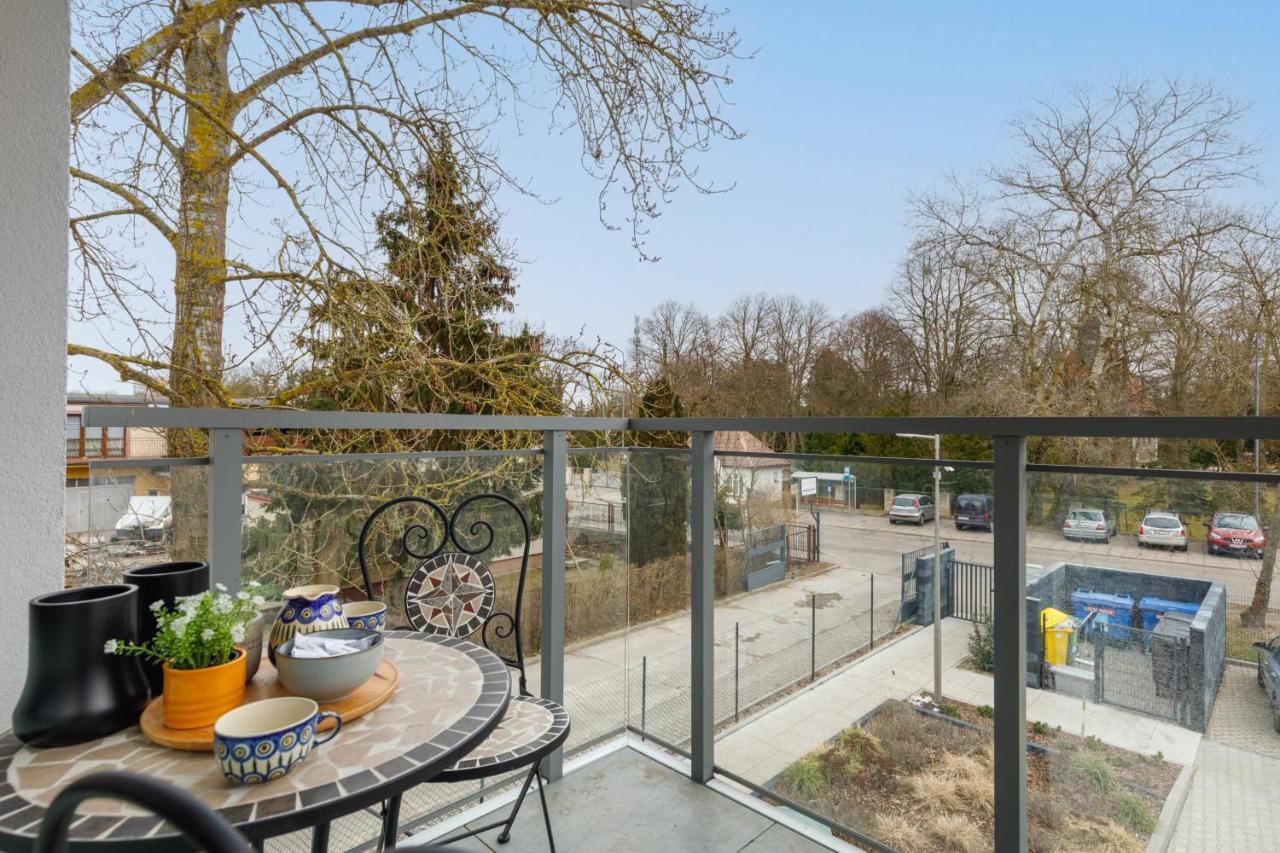 Green Square Apartment With Balcony Swinoujscie By Noclegi Renters Luaran gambar